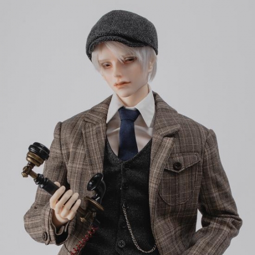 The White King--Suit Version