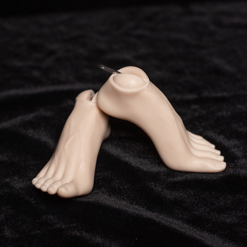 High-heeled feet04 (For Grown Male)